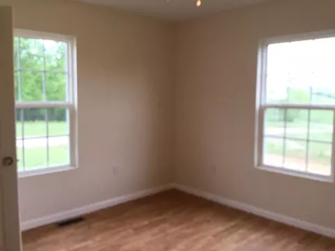 84 Harbor St, Nancy, KY 42544 photo 8