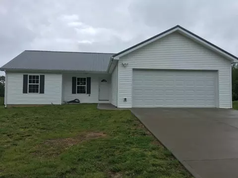 84 Harbor St, Nancy, KY 42544 photo 2