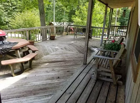 240 Walker Dr, Burnside, KY 42519 photo 7