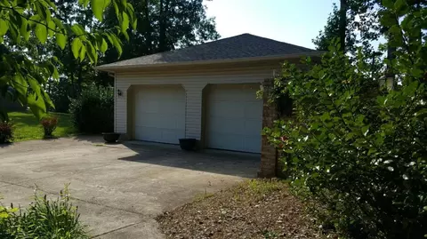 1251 Prather Dr, Nancy, KY 42544 photo 5