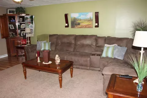 155 Maple St, Eubank, KY 42567 photo 6