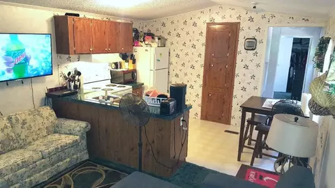 675 Stonegate Dr, Burnside, KY 42519 photo 8