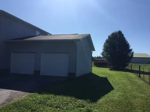 424 Salt Lick Rd, Corbin, KY 40701 photo 4