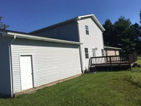424 Salt Lick Rd, Corbin, KY 40701 photo 5
