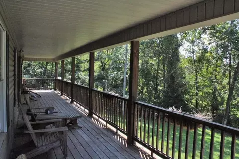 270 Beechview Dr, Burnside, KY 42519 photo 4