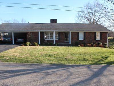 747 Bartle Dr, Liberty, KY 42539 photo 2