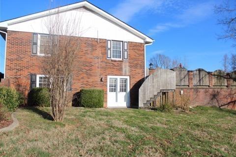 747 Bartle Dr, Liberty, KY 42539 photo 4