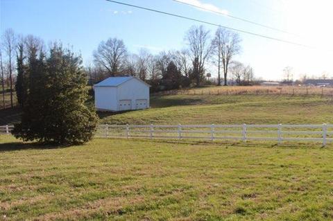 747 Bartle Dr, Liberty, KY 42539 photo 10