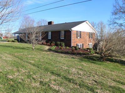 747 Bartle Dr, Liberty, KY 42539 photo 1