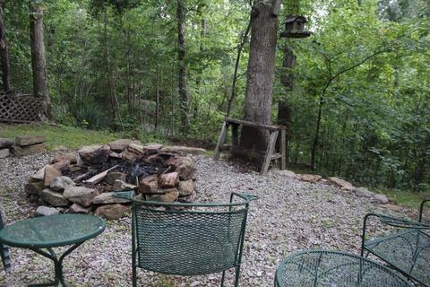 595 Enchanted Forest Way, Burnside, KY 42519 photo 16