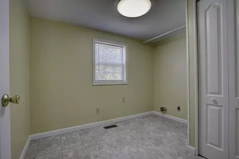 105 Bishop St, Corbin, KY 40701 photo 12