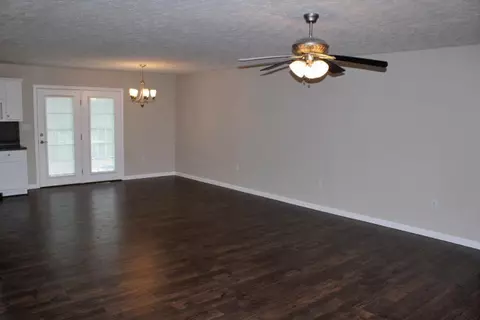3020 Old Bull Rd, Eubank, KY 42567 photo 9