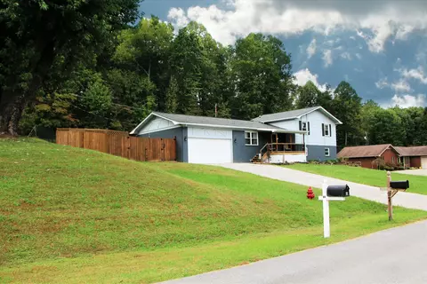97 Skylark Dr, Corbin, KY 40701 photo 1
