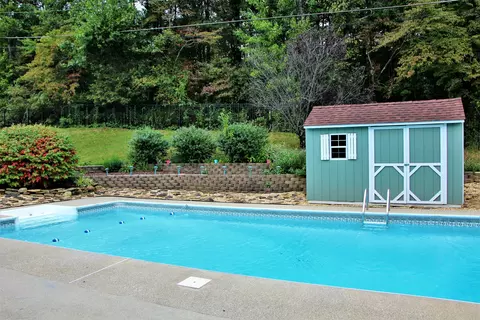 97 Skylark Dr, Corbin, KY 40701 photo 8