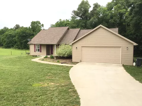 462 Harbor St, Nancy, KY 42544 photo 3