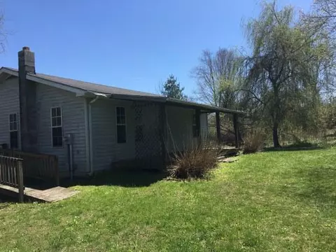 164 Singleton Ln, Eubank, KY 42567 photo 2