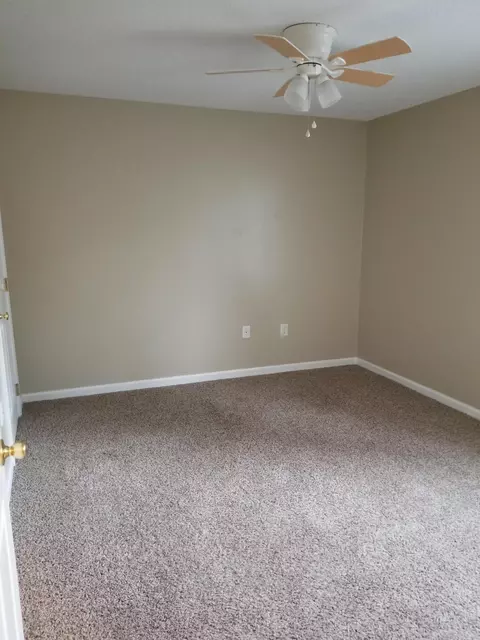 1570 Prather Dr, Nancy, KY 42544 photo 5