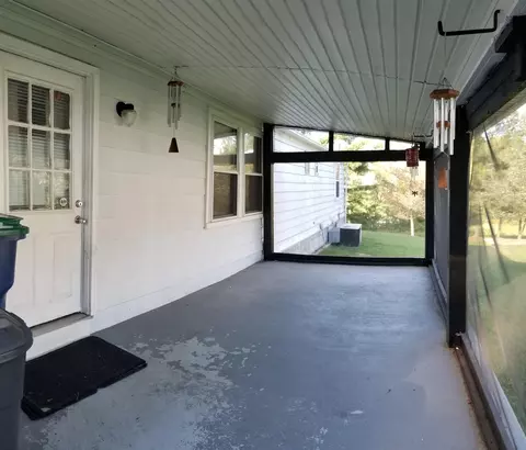 155 E Todd Rd, Science Hill, KY 42553 photo 12