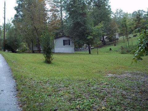 262 Spruce Dr, Burnside, KY 42519 photo 6