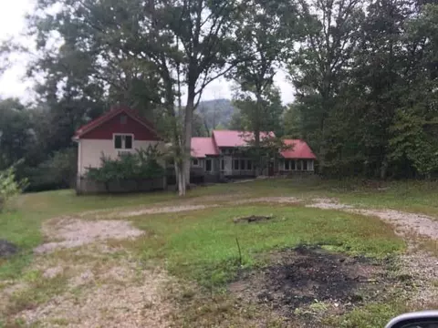 80 Buck Tail Dr, Burnside, KY 42519 photo 1