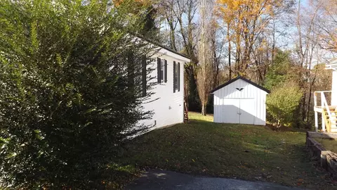 162 Cotter Ave, Somerset, KY 42501 photo 3