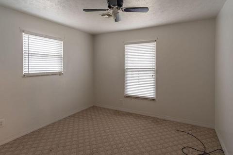 106 Trace St, Ferguson, KY 42533 photo 8