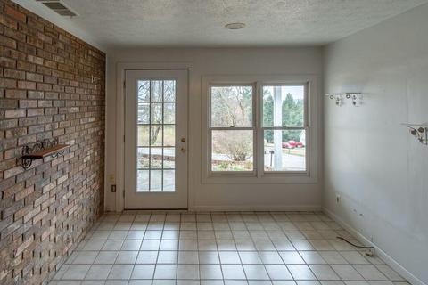 106 Trace St, Ferguson, KY 42533 photo 6