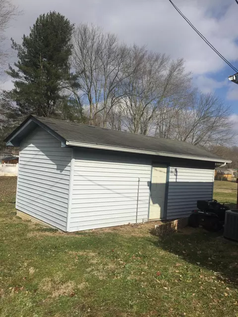413 Prather, Nancy, KY 42544 photo 7