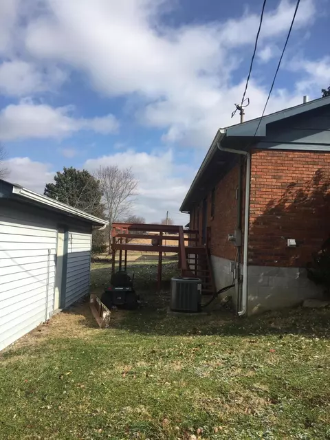 413 Prather, Nancy, KY 42544 photo 10