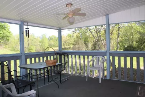 930 Dishman, Nancy, KY 42544 photo 35