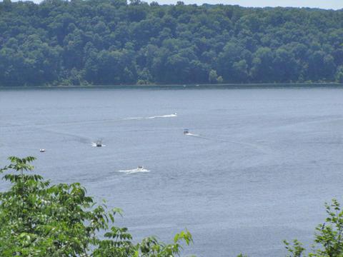 400 Lakescene, Nancy, KY 42544 photo 10