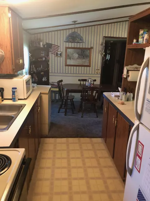 1280 Stonegate Dr, Burnside, KY 42519 photo 7