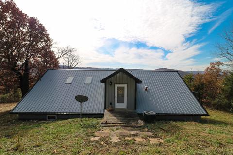 650 Cave Springs Rd, Burnside, KY 42519 photo 6