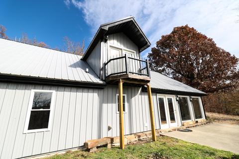 650 Cave Springs Rd, Burnside, KY 42519 photo 3