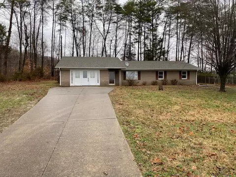 182 Beechview Dr, Burnside, KY 42519 photo 1