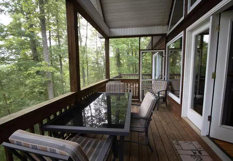 83 Upper Village Ln, Burnside, KY 42519 photo 8