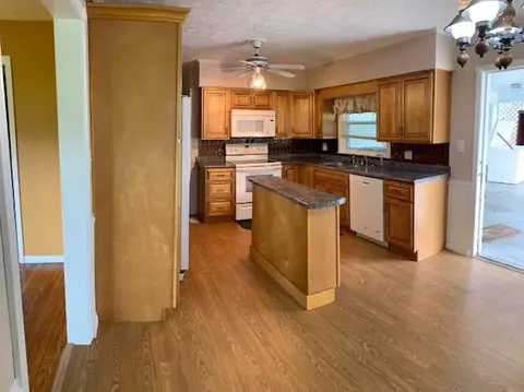 2912 Cedar Grove Rd, Somerset, KY 42501 photo 8