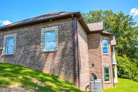 318 Laurelwood Dr, Nancy, KY 42544 photo 29