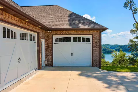 318 Laurelwood Dr, Nancy, KY 42544 photo 33