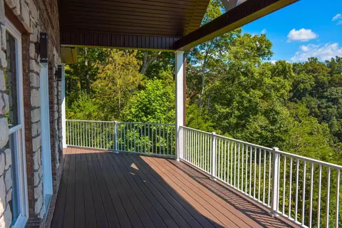 318 Laurelwood Dr, Nancy, KY 42544 photo 93