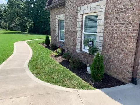 318 Laurelwood Dr, Nancy, KY 42544 photo 19