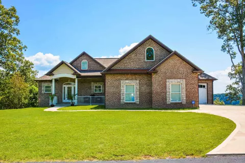 318 Laurelwood Dr, Nancy, KY 42544 photo 1