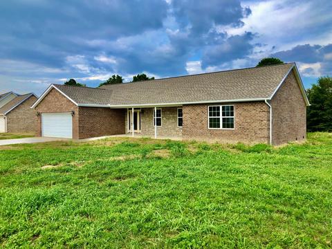 64 Knoll Ct, Nancy, KY 42544 photo 2