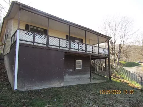 601 12 Evans Dr, Middlesboro, KY 40965 photo 3