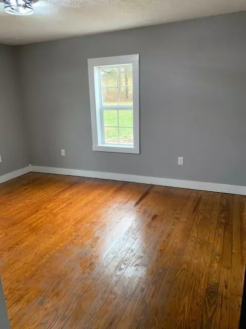 42 Maple Ave, Burnside, KY 42519 photo 19