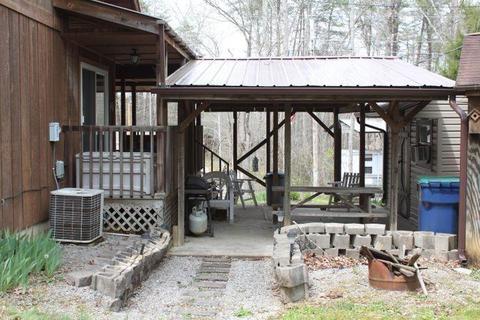 327 Bird Ln, Burnside, KY 42519 photo 4