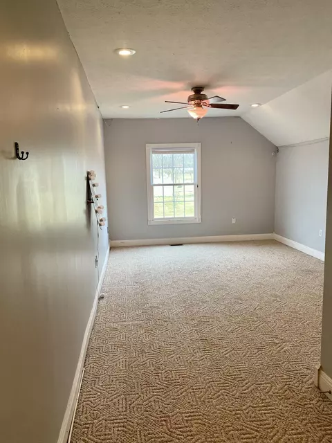 401 Reddish St, Ferguson, KY 42533 photo 11