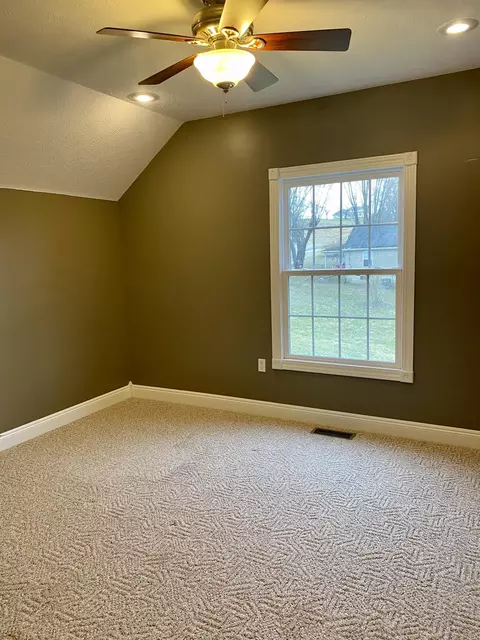 401 Reddish St, Ferguson, KY 42533 photo 13