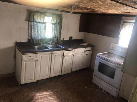 131 E Antioch Ave, Burnside, KY 42519 photo 5
