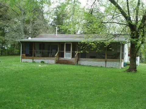 370 Sellars Rd, Nancy, KY 42544 photo 1